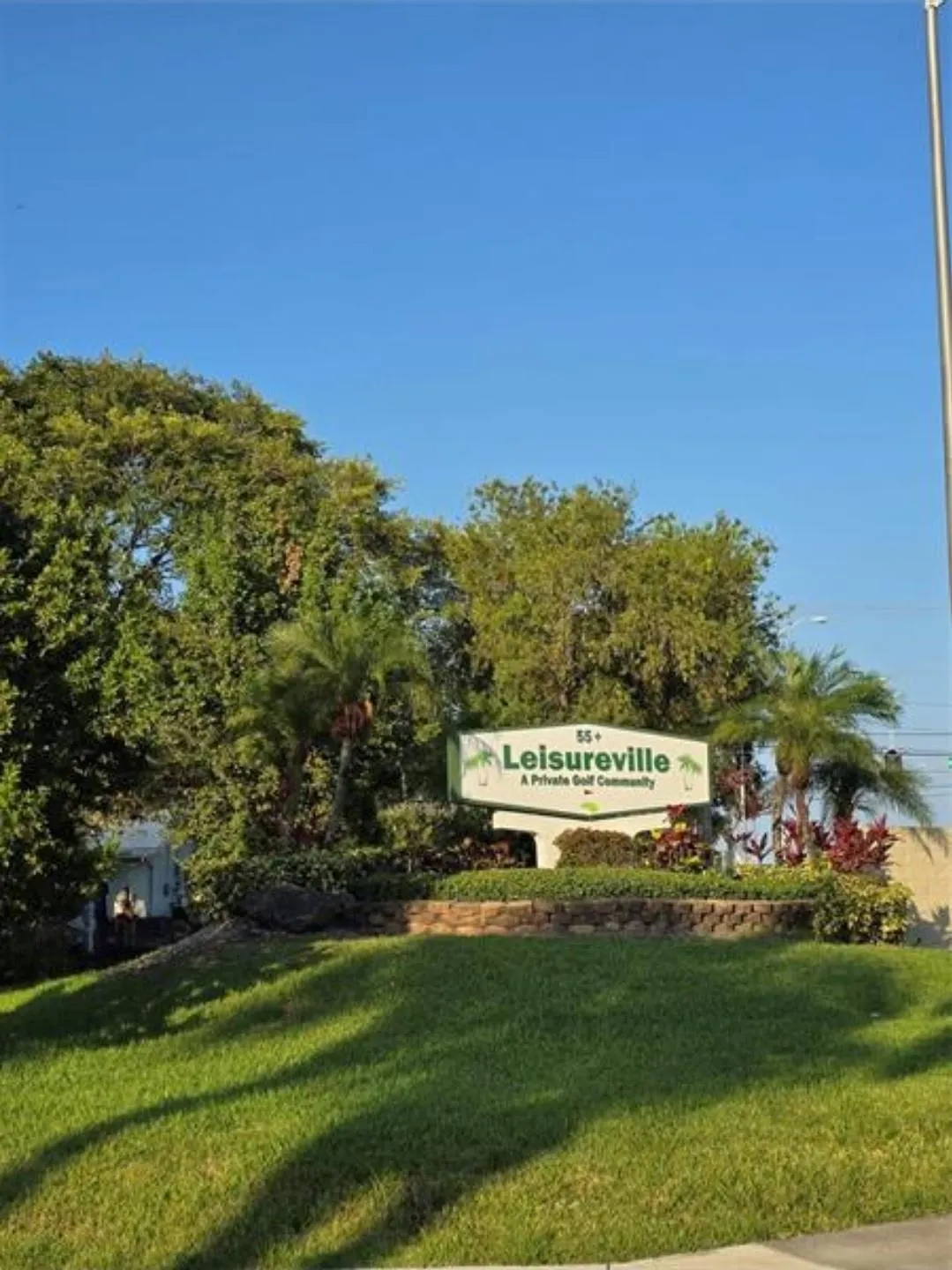 251 S Golf Blvd, #187