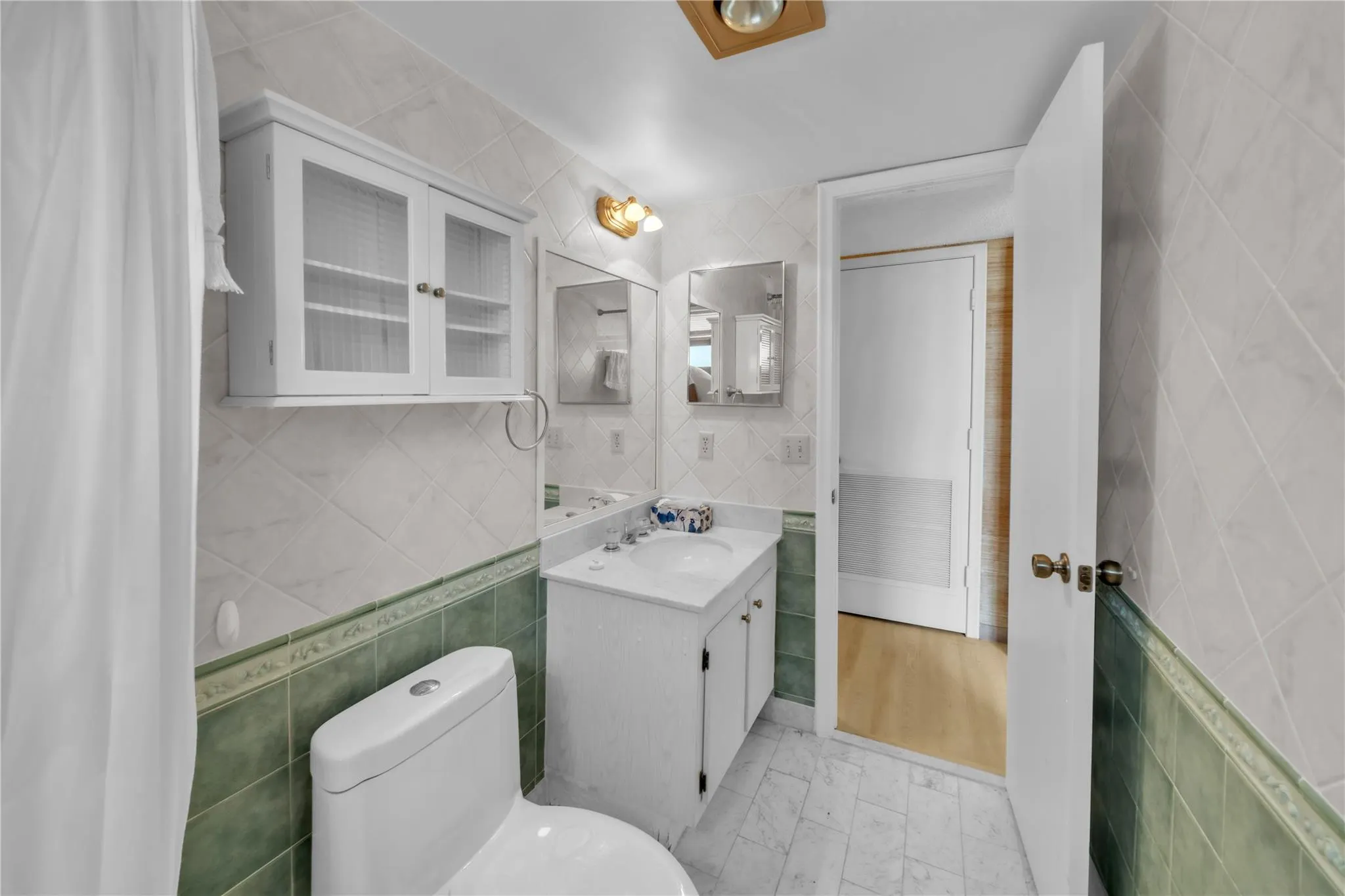 2401 S Ocean Dr, #505