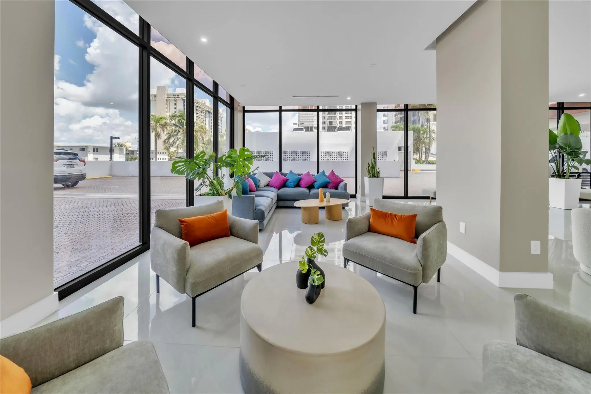 2401 S Ocean Dr, #505