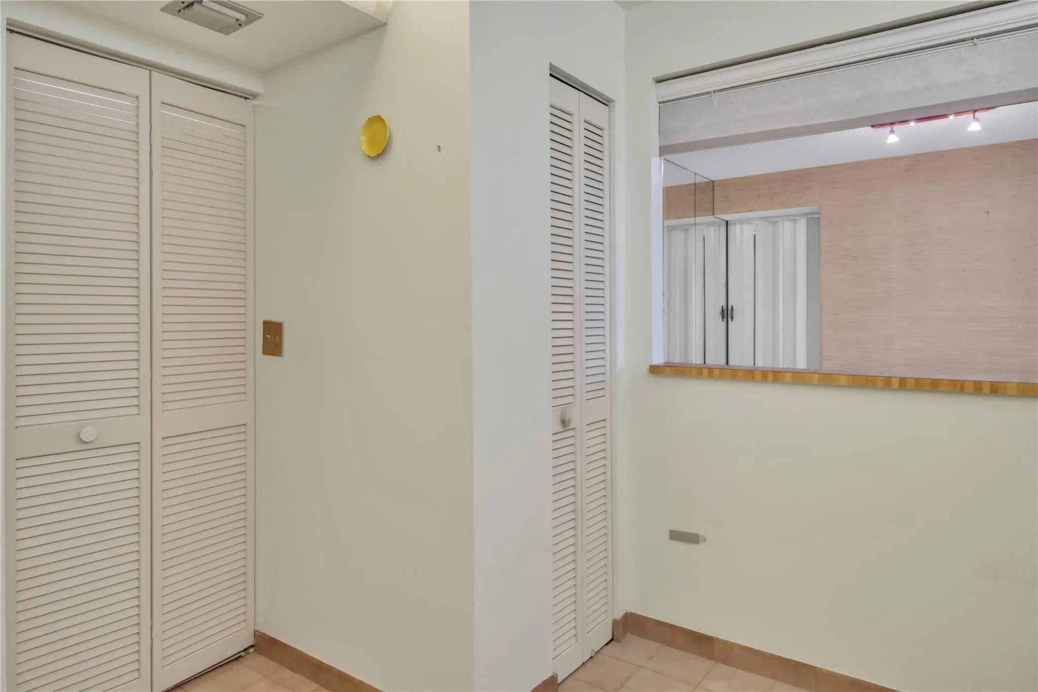 2401 S Ocean Dr, #505