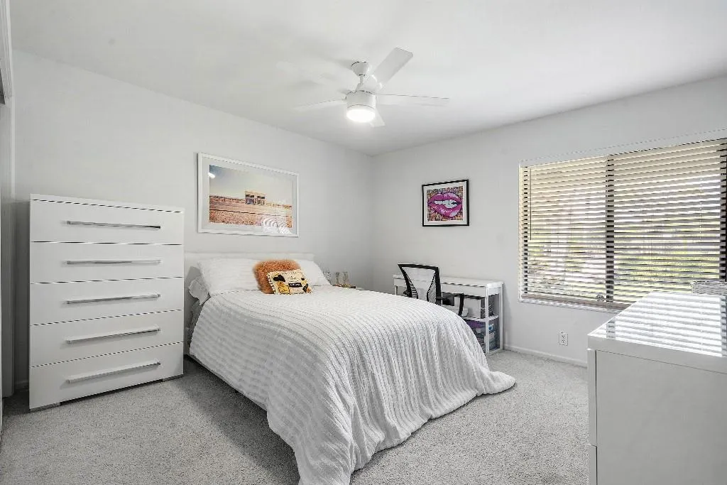 7351 Estrella Ct