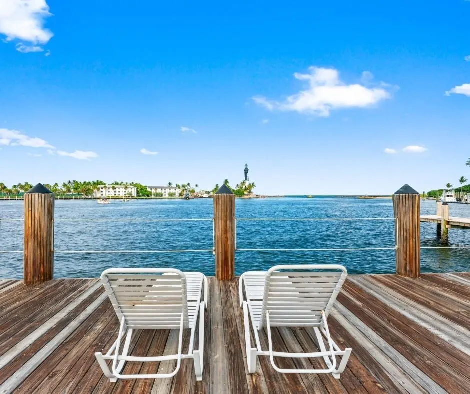 2508 Bay Dr, #209