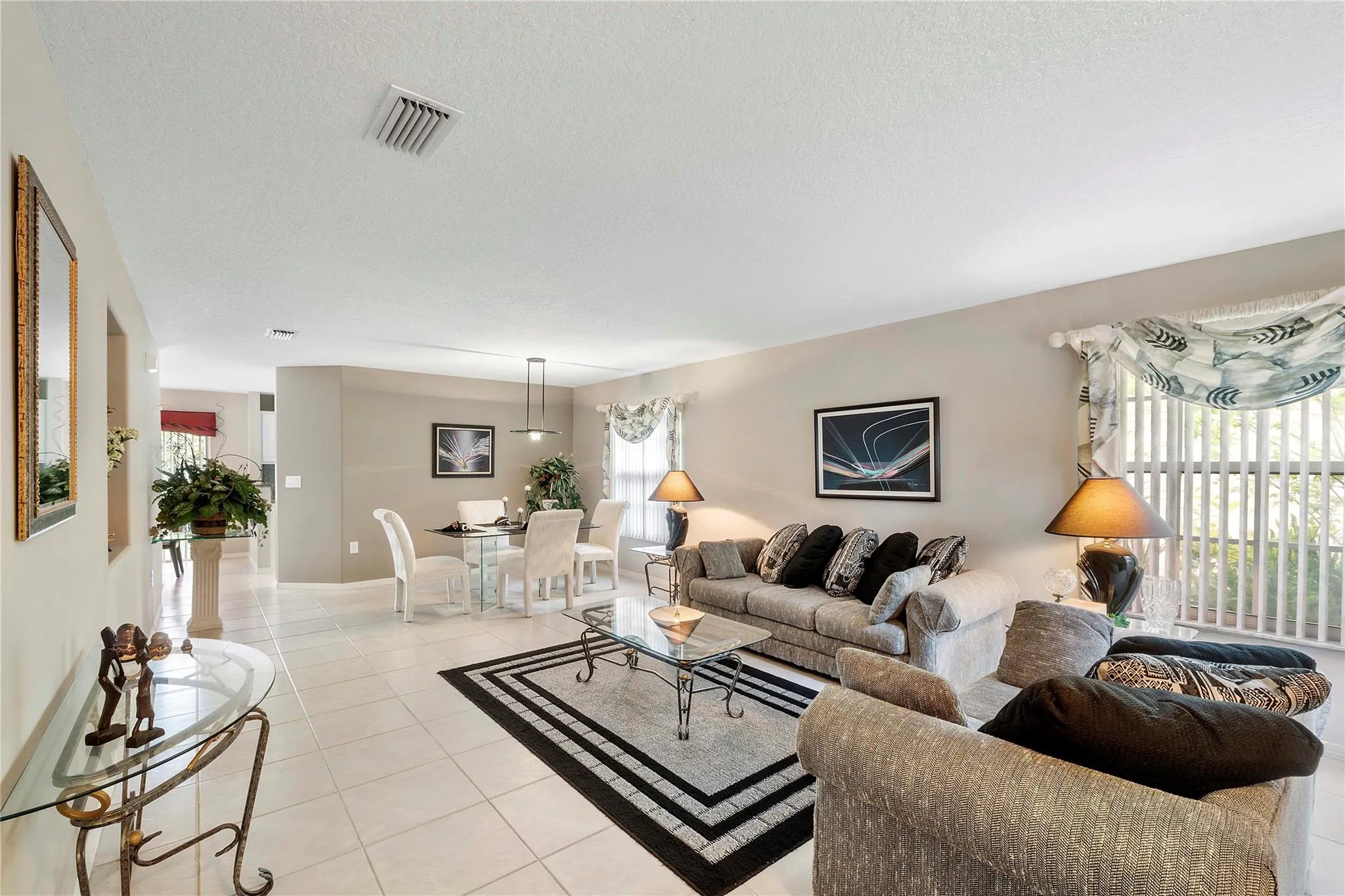 5332 NW 125th Ave