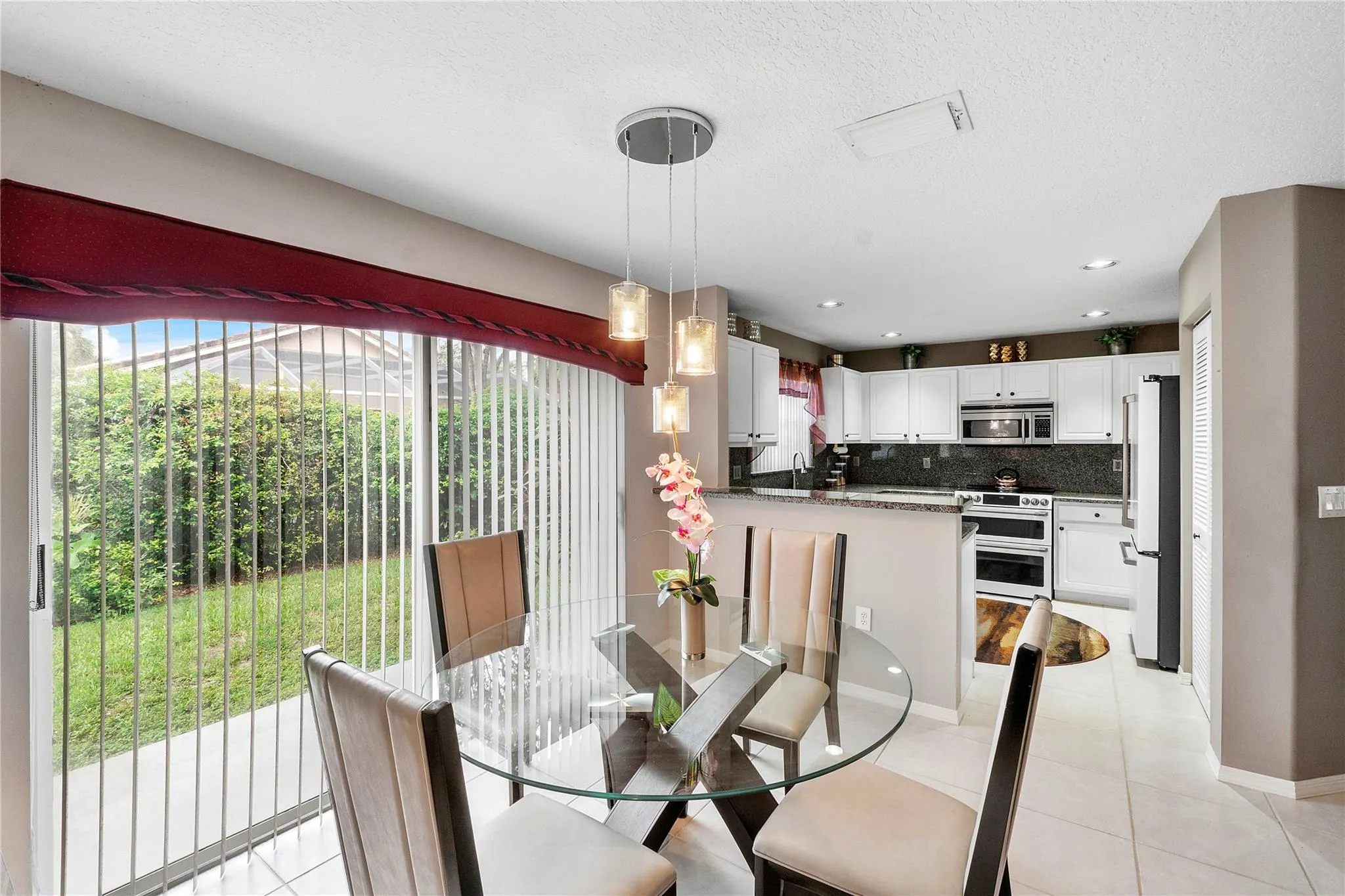 5332 NW 125th Ave