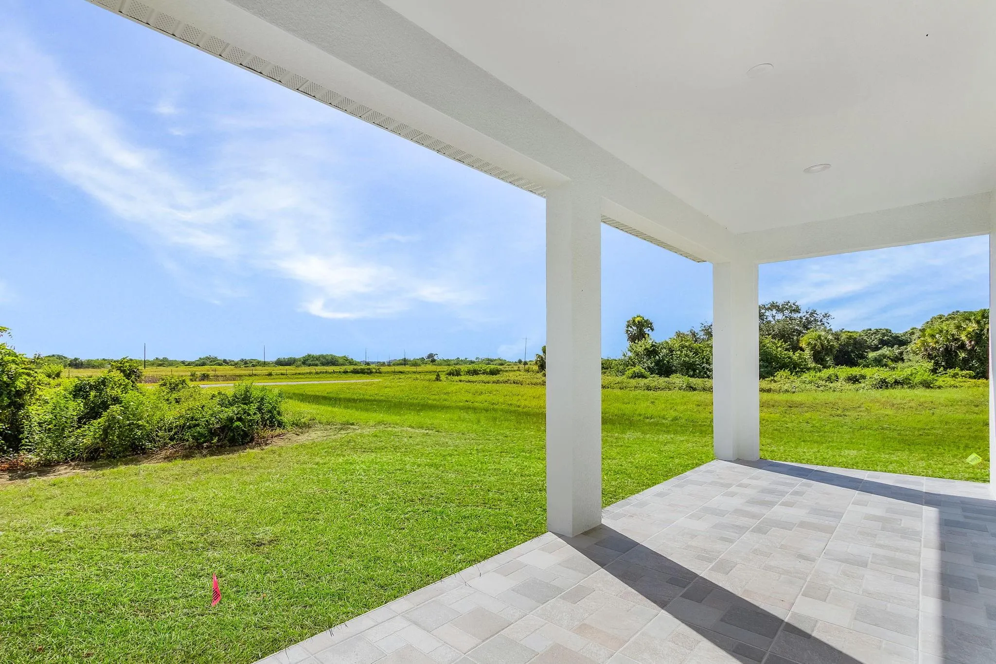1215 Andover Dr