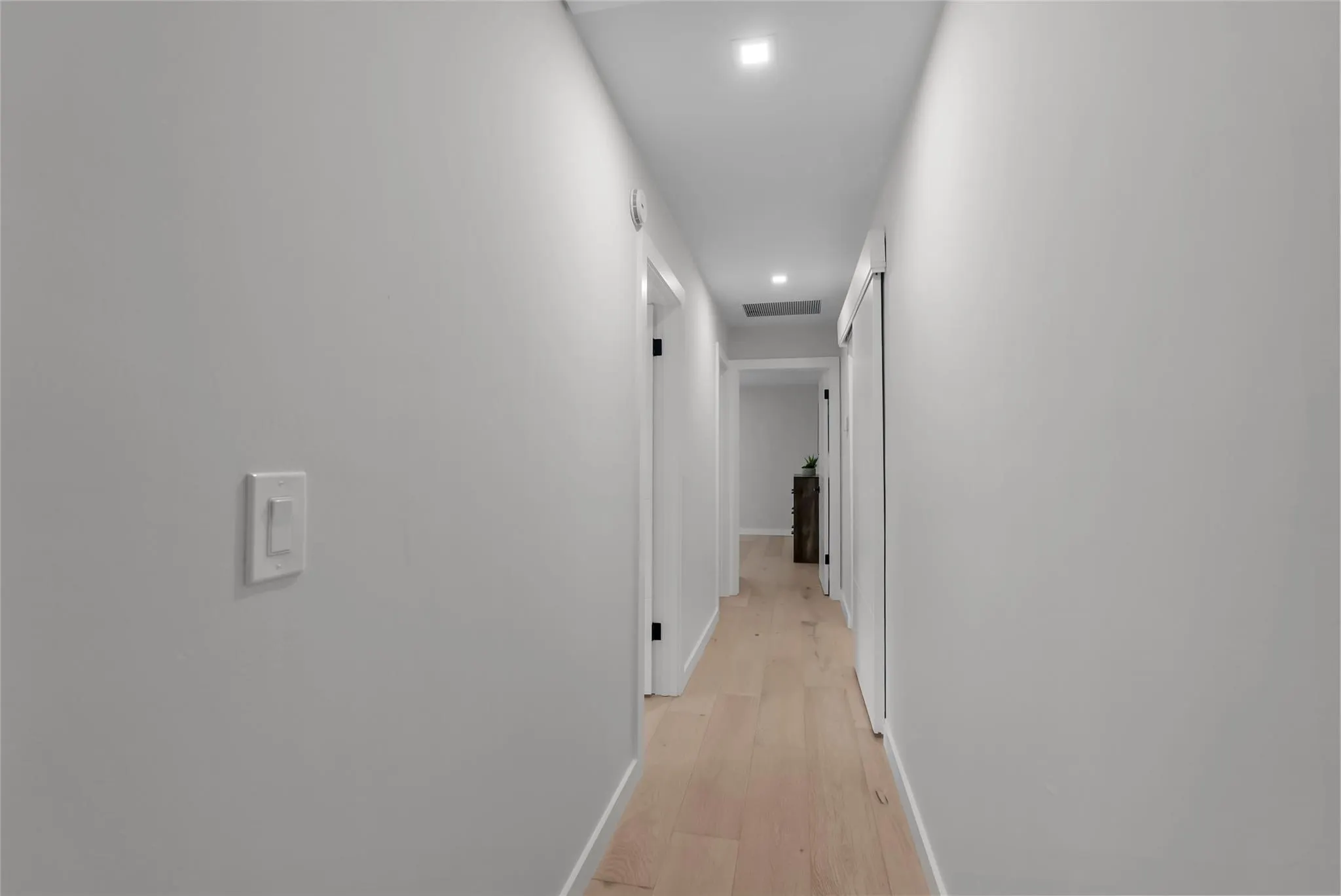 8611 Gullane Ct