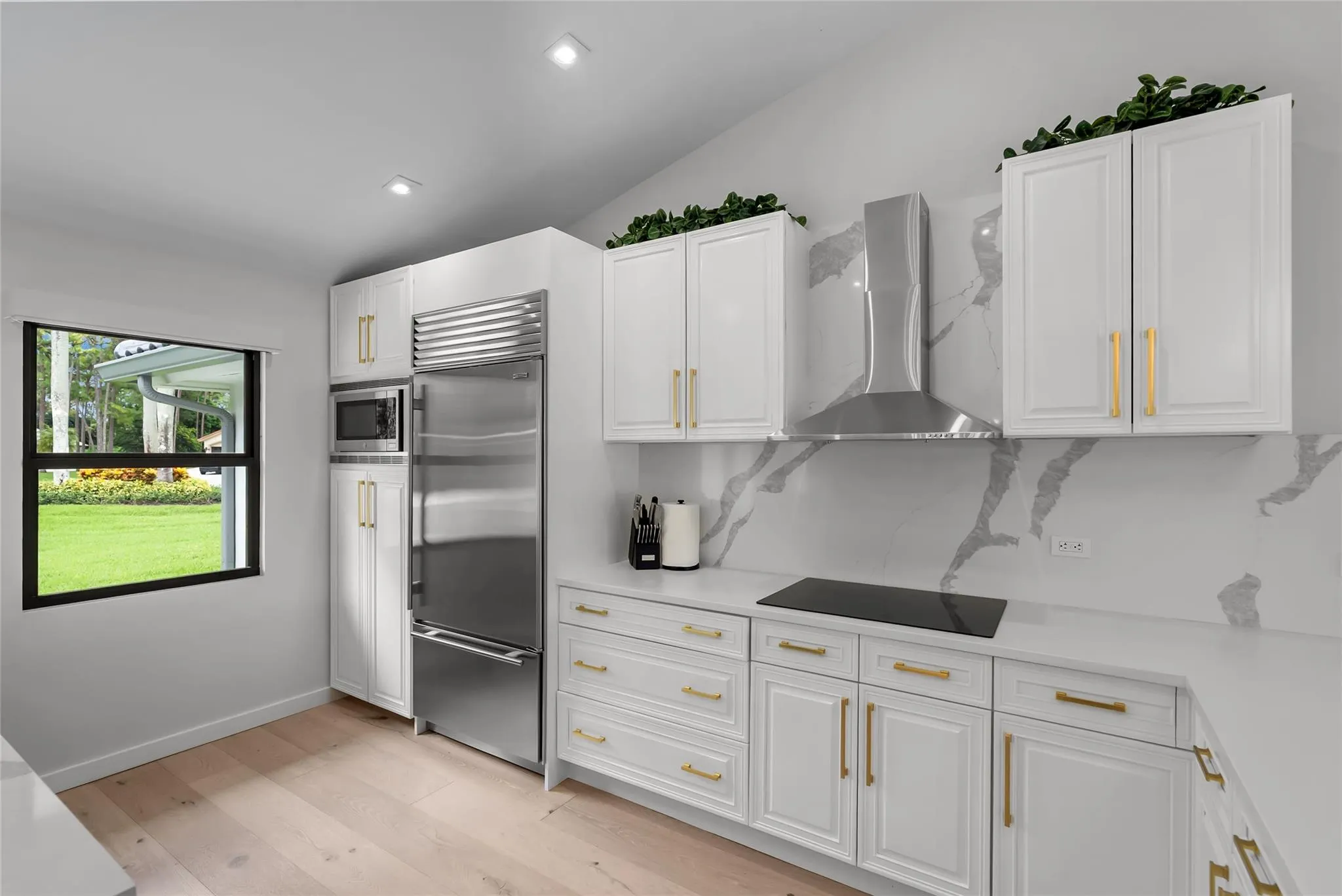 8611 Gullane Ct