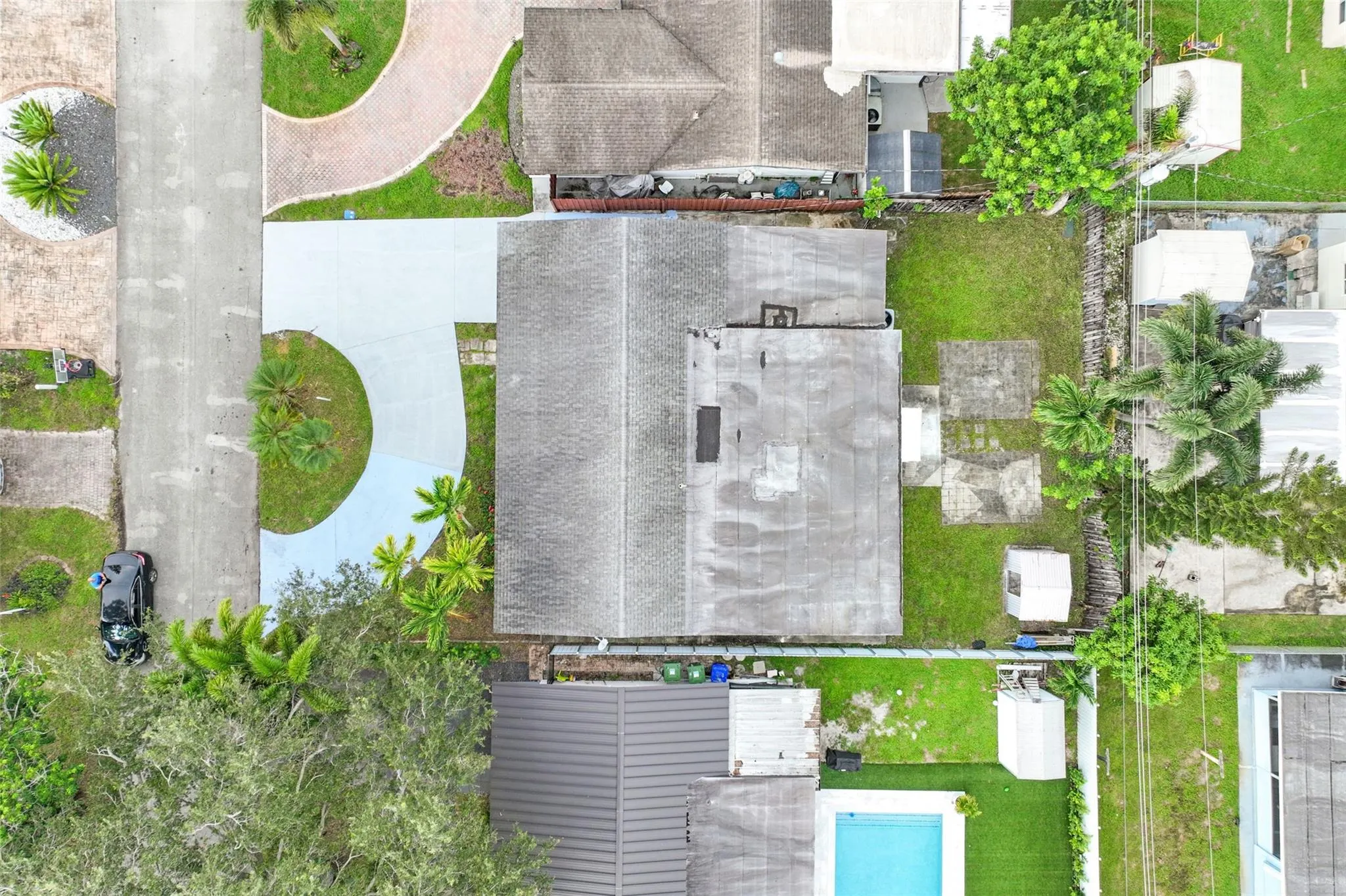 8461 NW 14th St