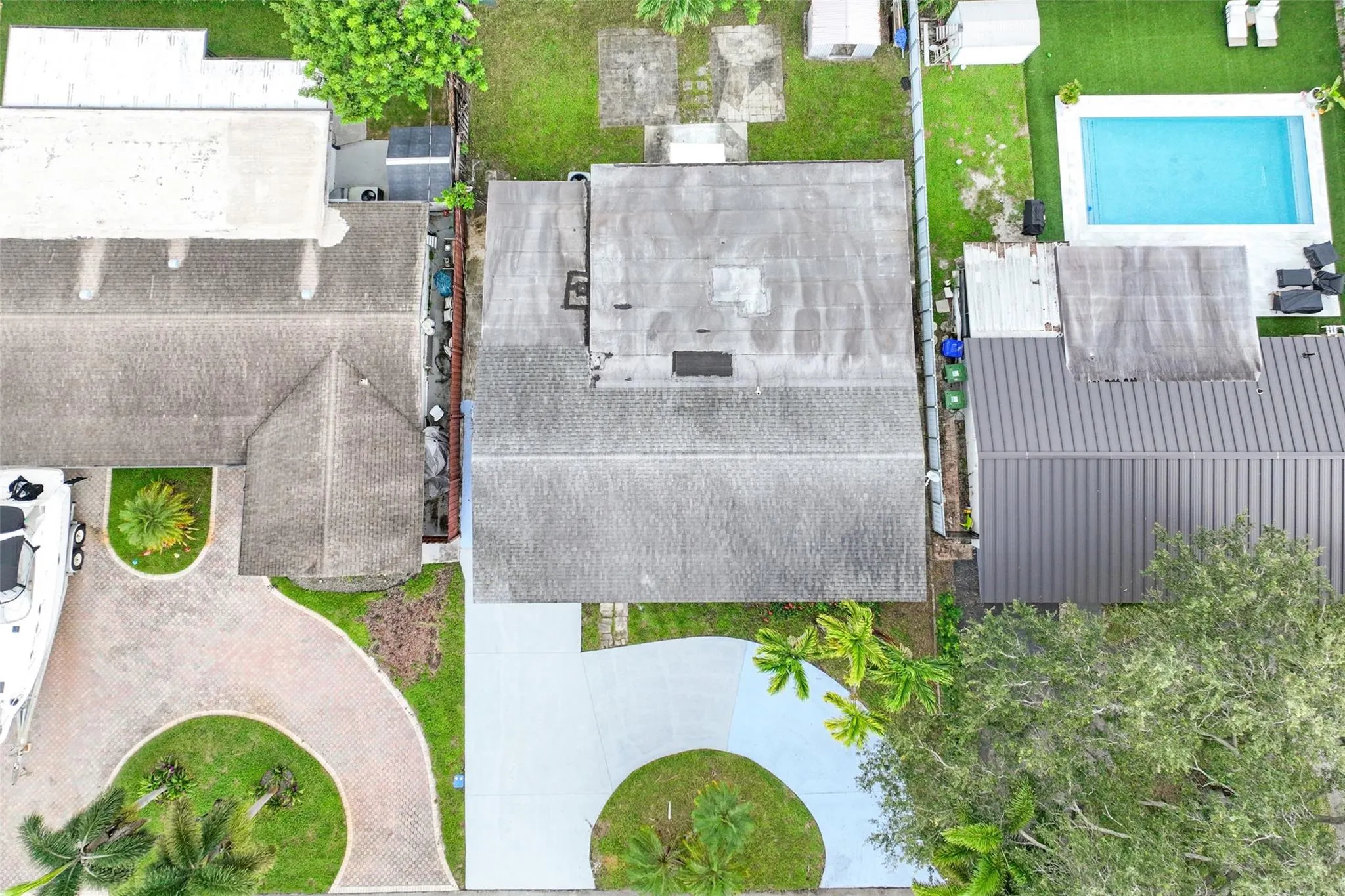 8461 NW 14th St
