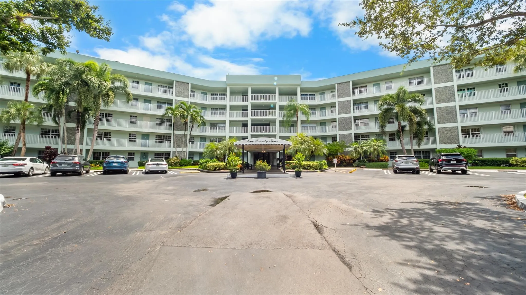 806 Cypress Grove Ln, #107