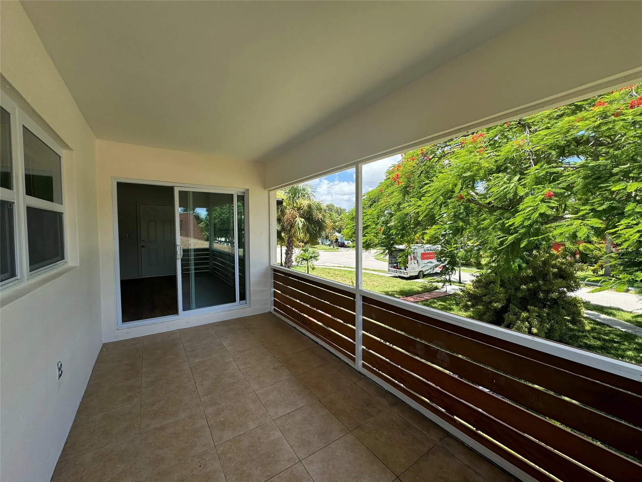 2200 NE 173rd Street
