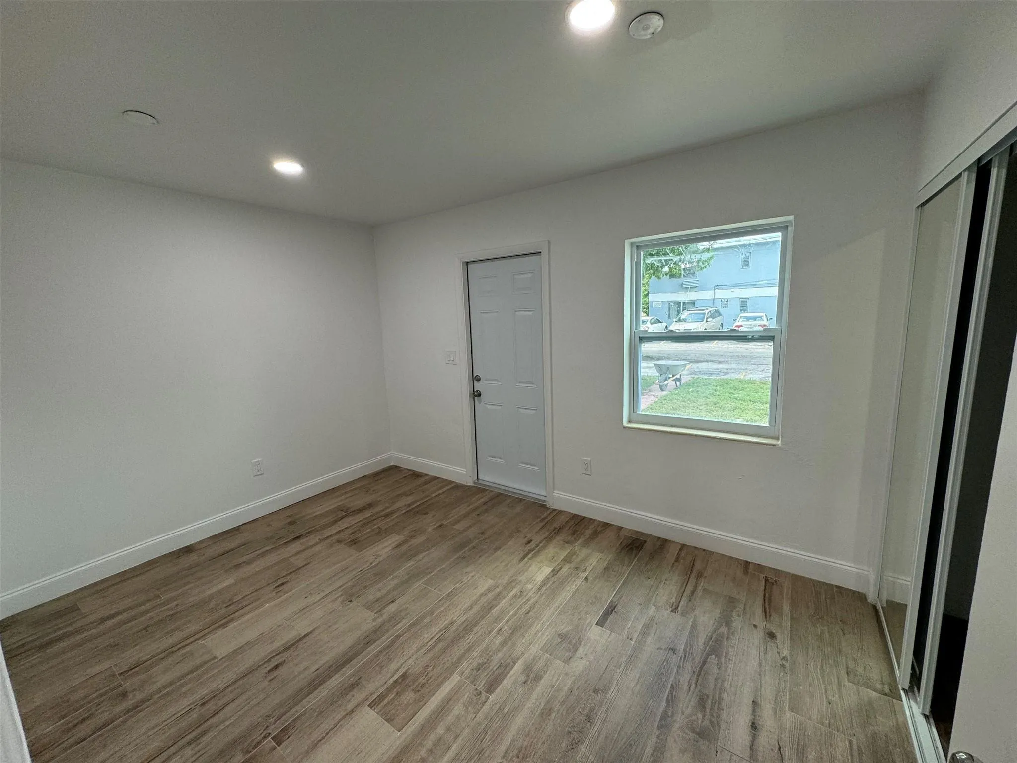 2200 NE 173rd Street