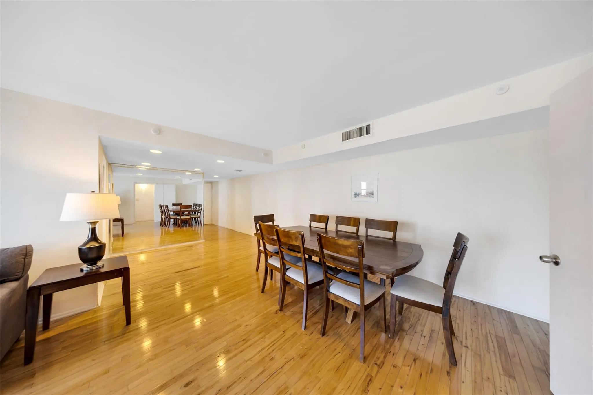 18181 NE 31st Ct, #804