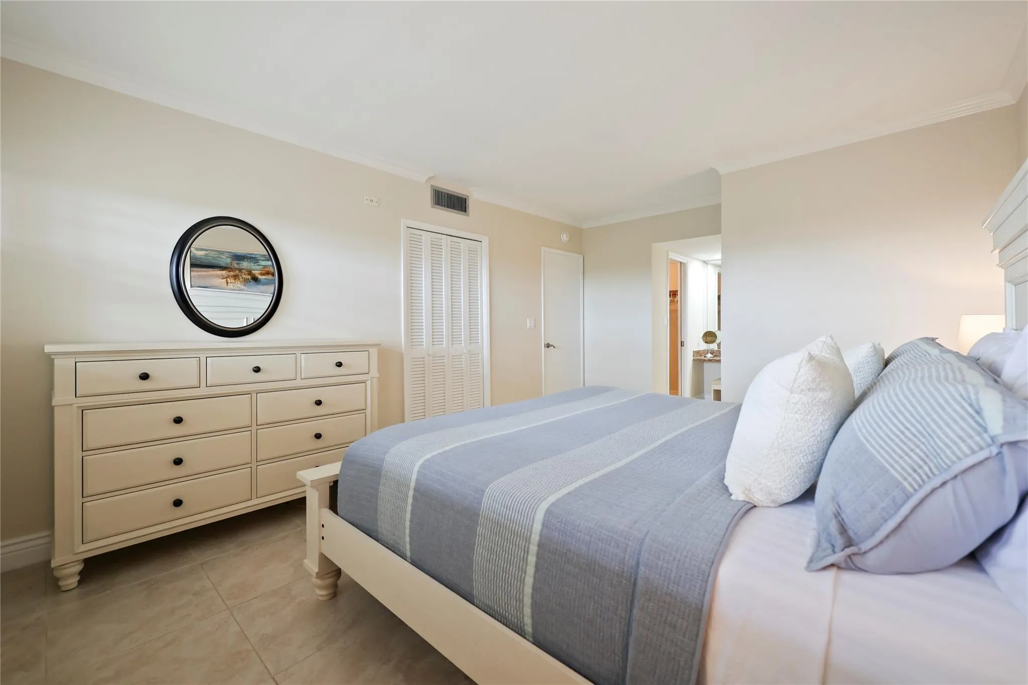 3050 N Palm Aire Dr, #609