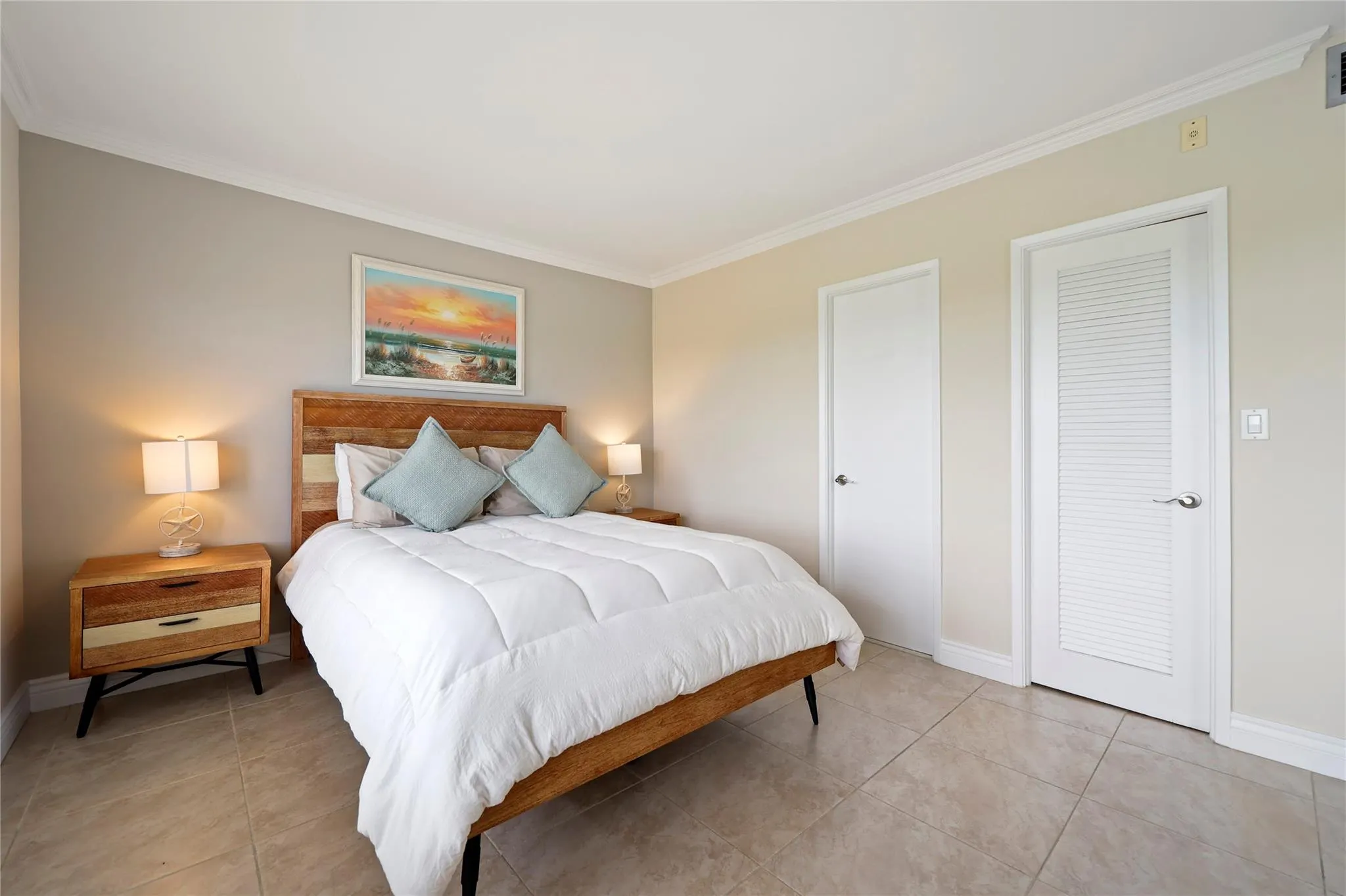 3050 N Palm Aire Dr, #609