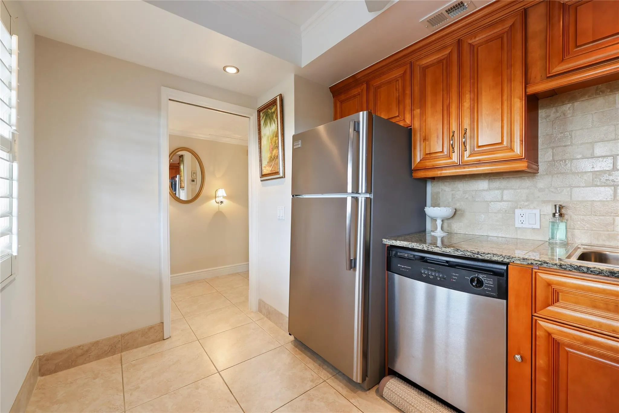3050 N Palm Aire Dr, #609