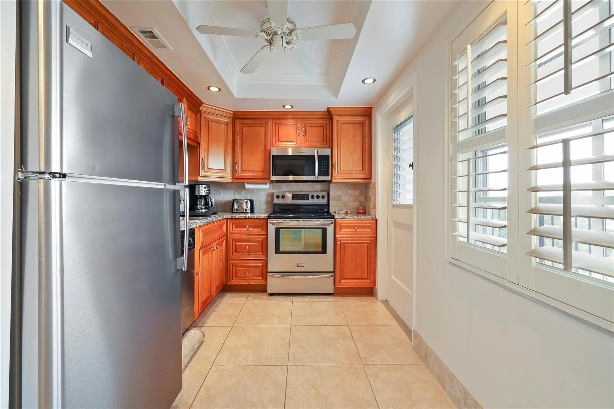 3050 N Palm Aire Dr, #609