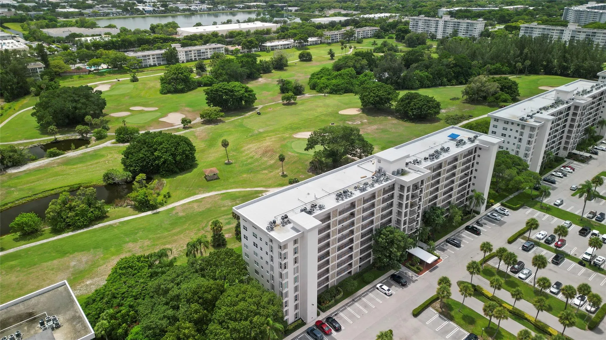 3050 N Palm Aire Dr, #609