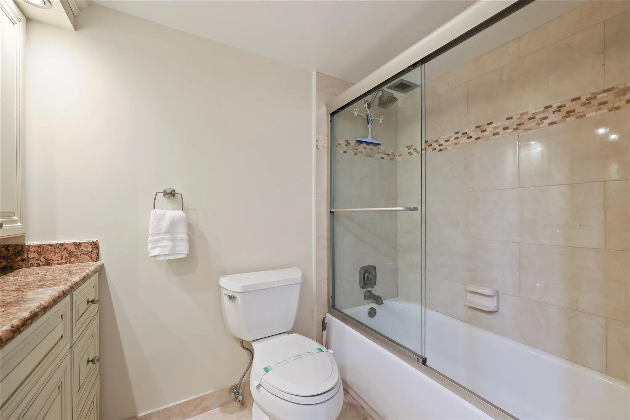 3050 N Palm Aire Dr, #609