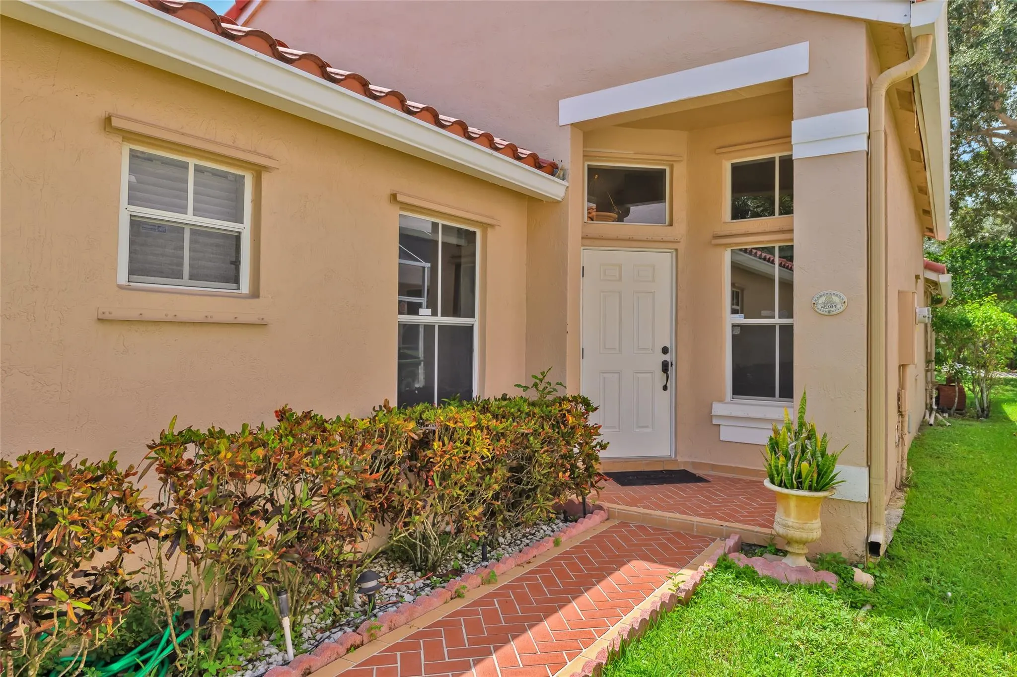 702 Stanton Dr