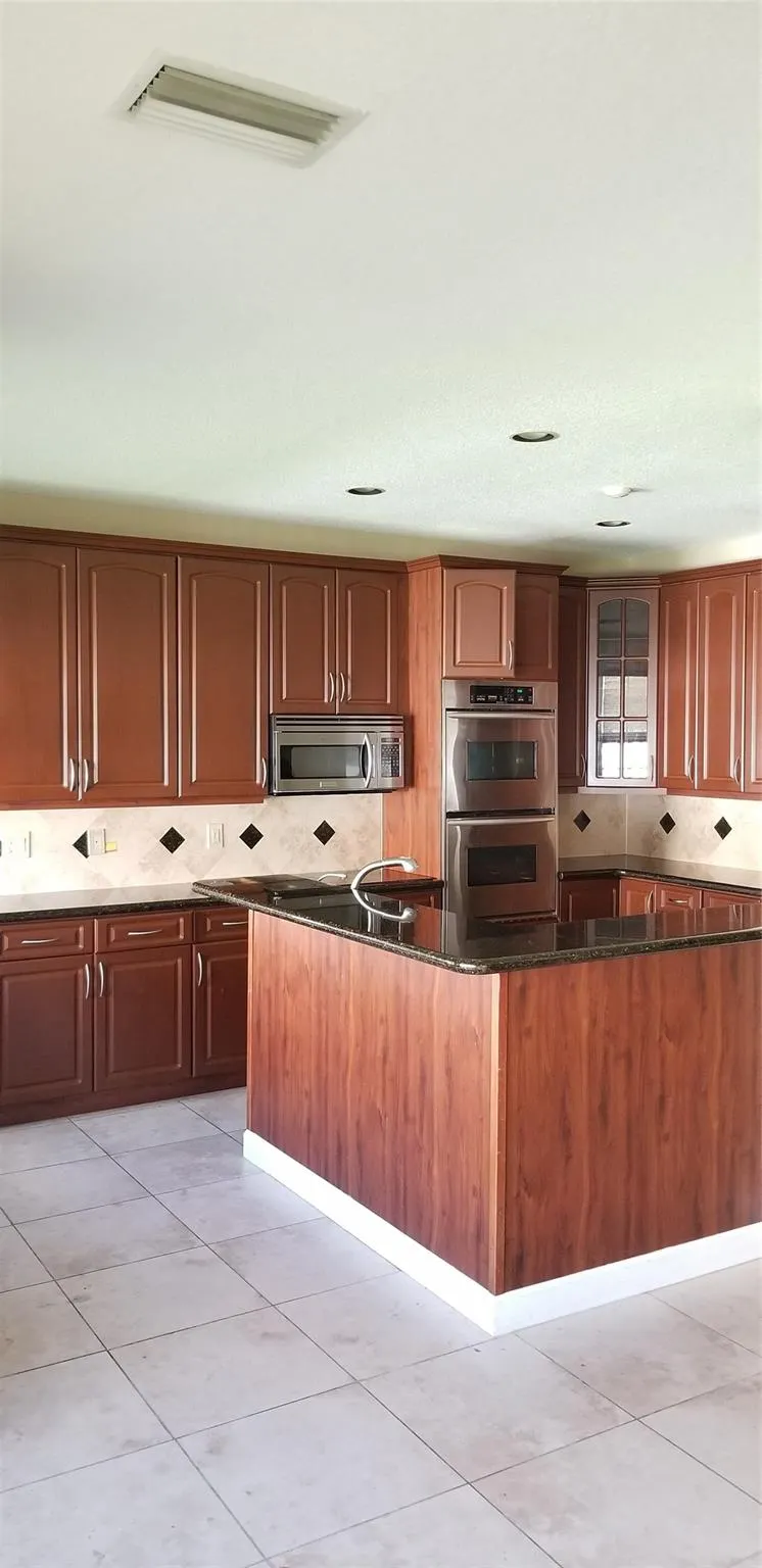 608 Stanton Dr