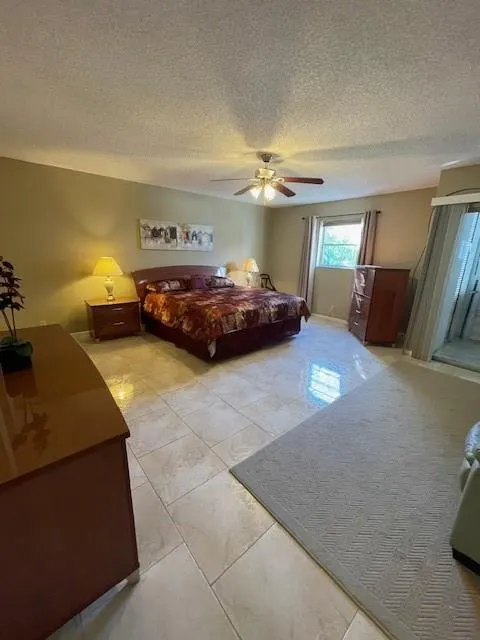 2061 NW 47th Ter, #2P
