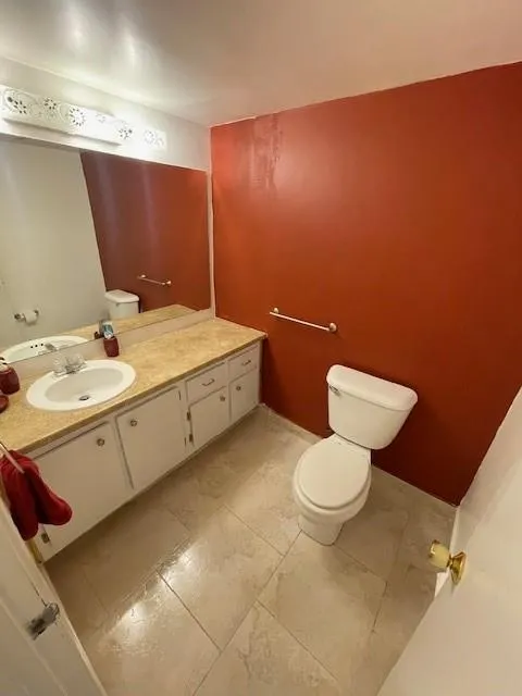 2061 NW 47th Ter, #2P