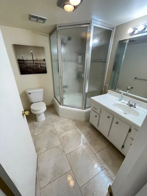2061 NW 47th Ter, #2P