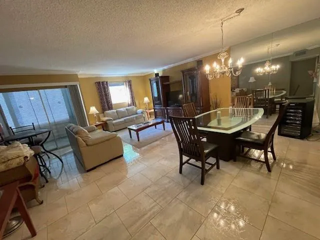 2061 NW 47th Ter, #2P