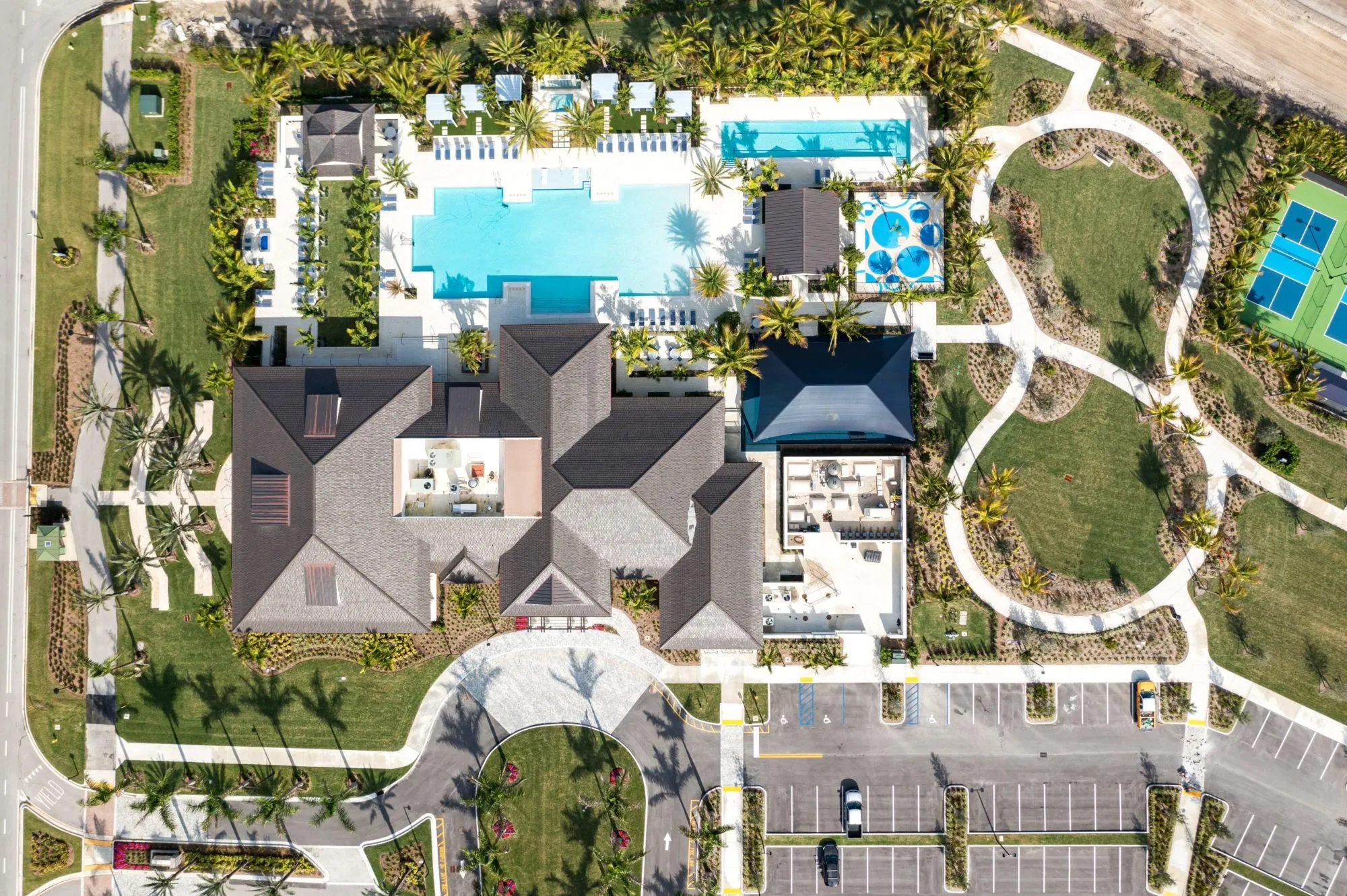 9224 Crestview Cir