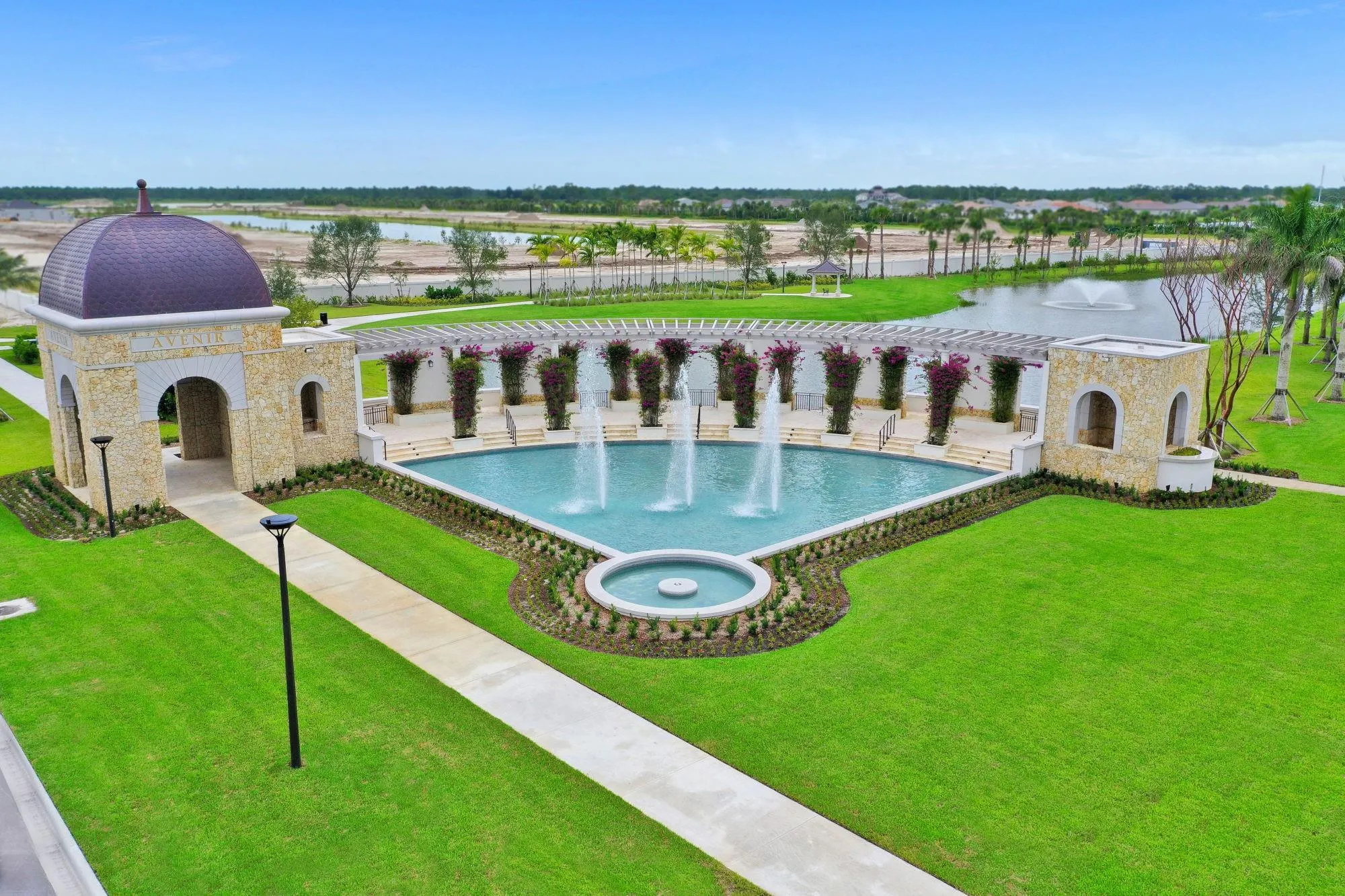 9224 Crestview Cir
