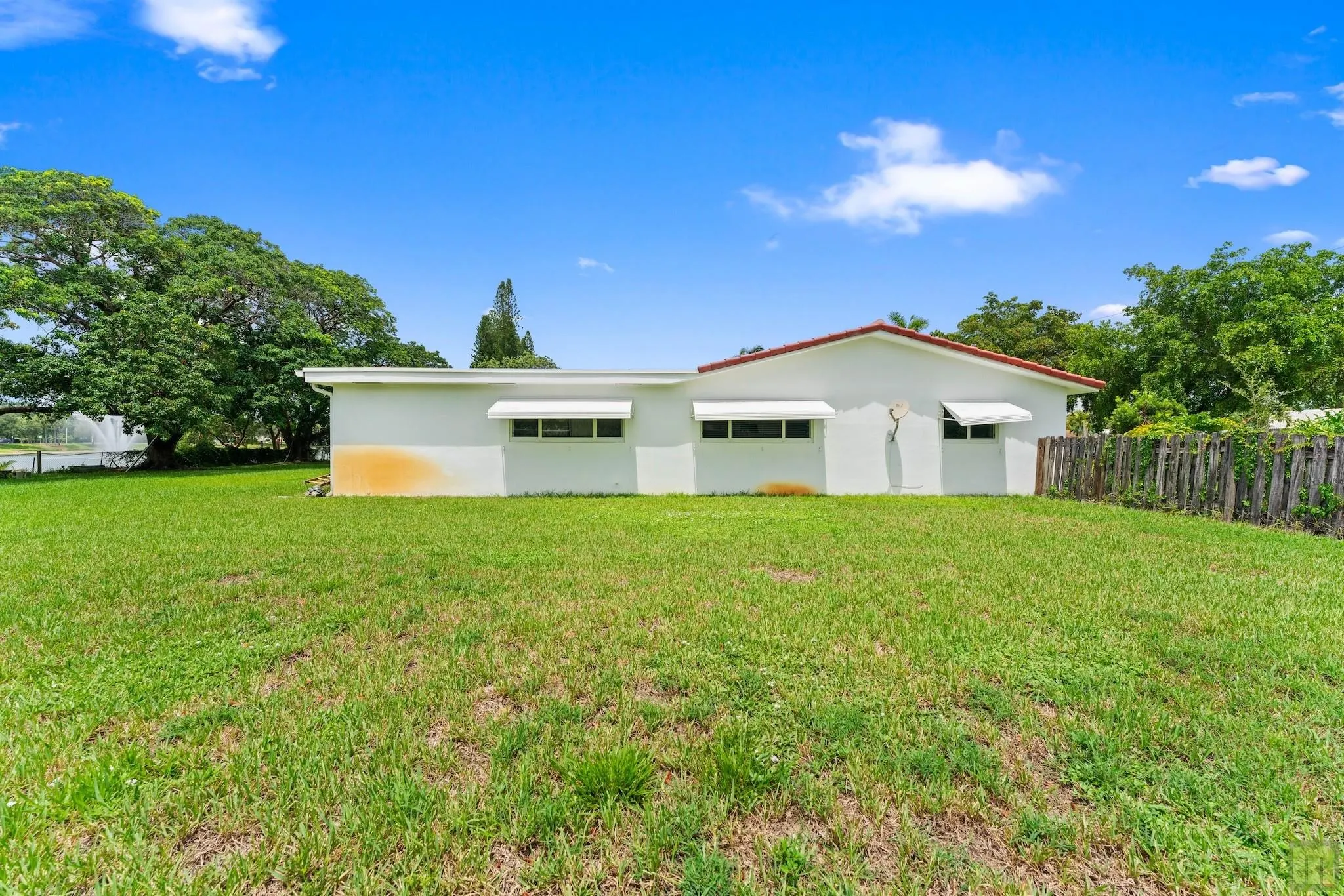 801 NW 45th Ave