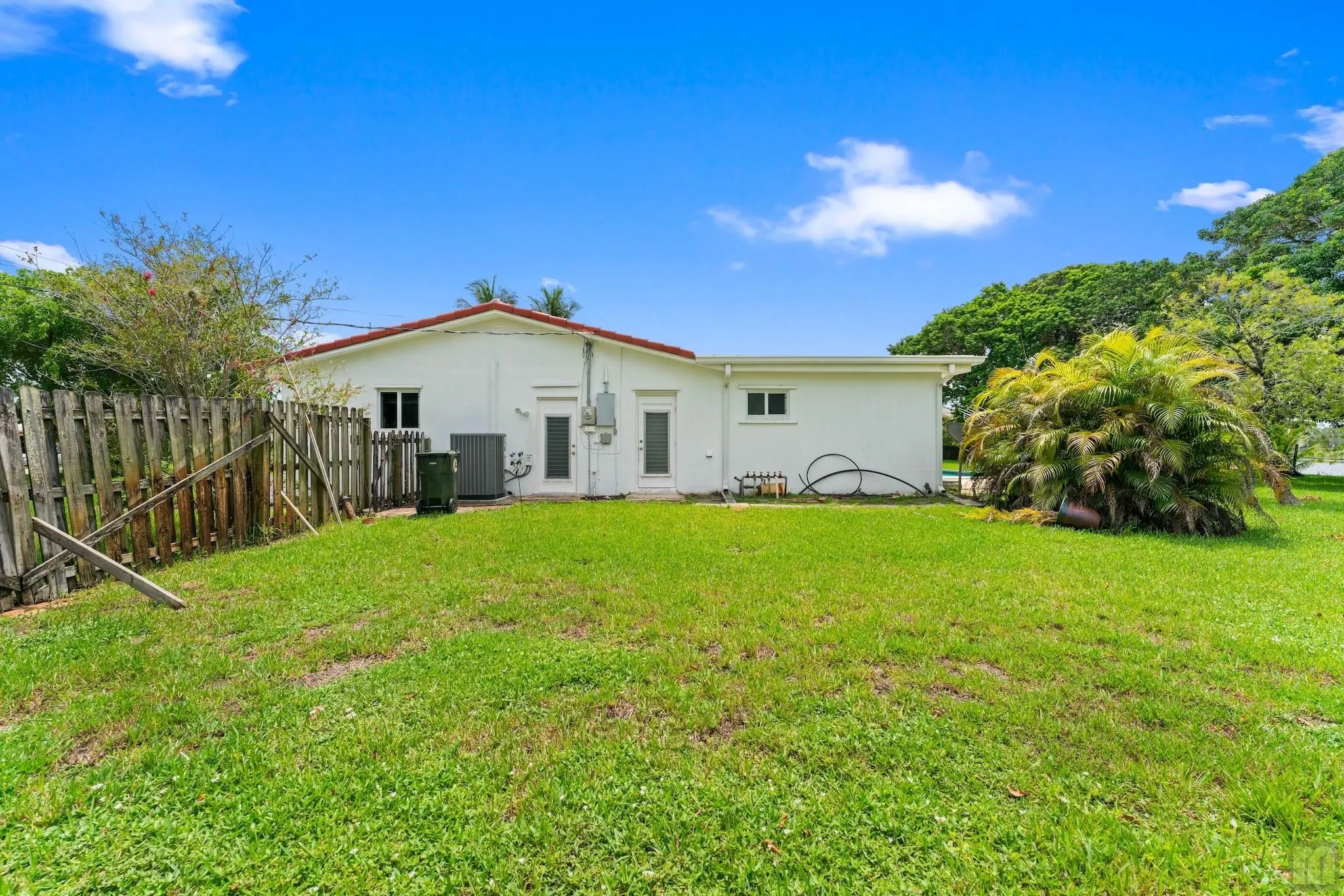 801 NW 45th Ave