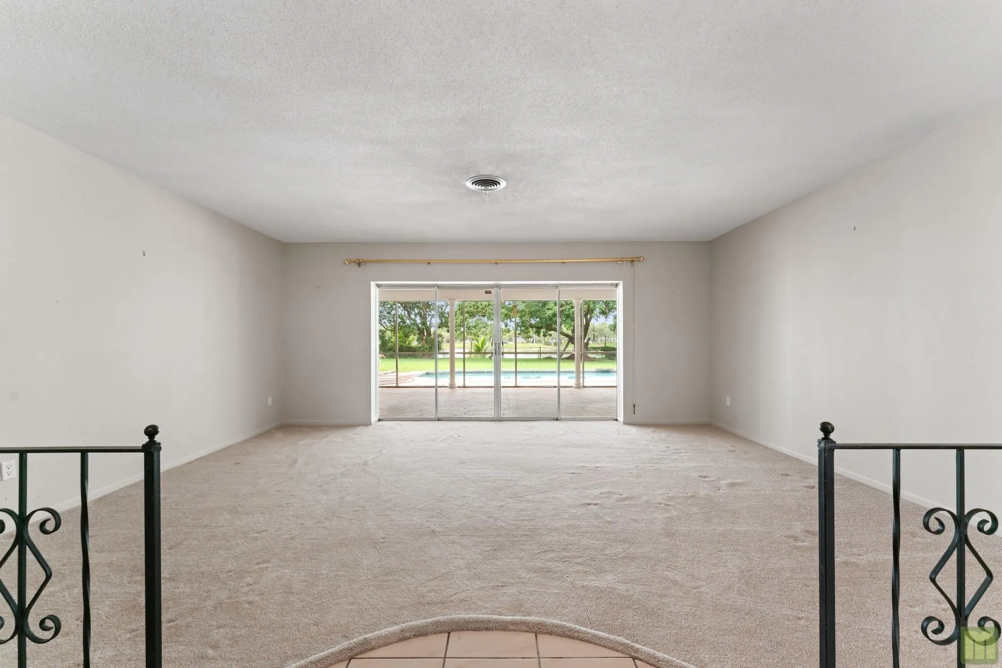 801 NW 45th Ave