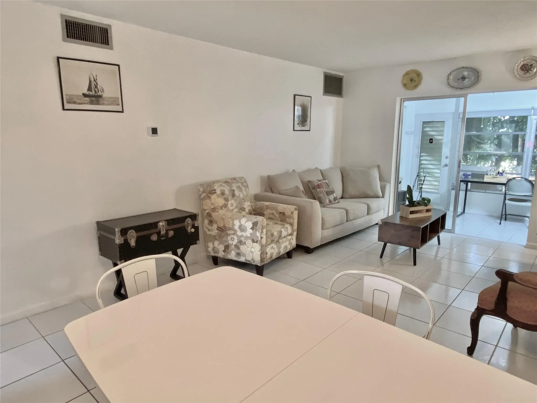 108 NE 20th Avenue, #101