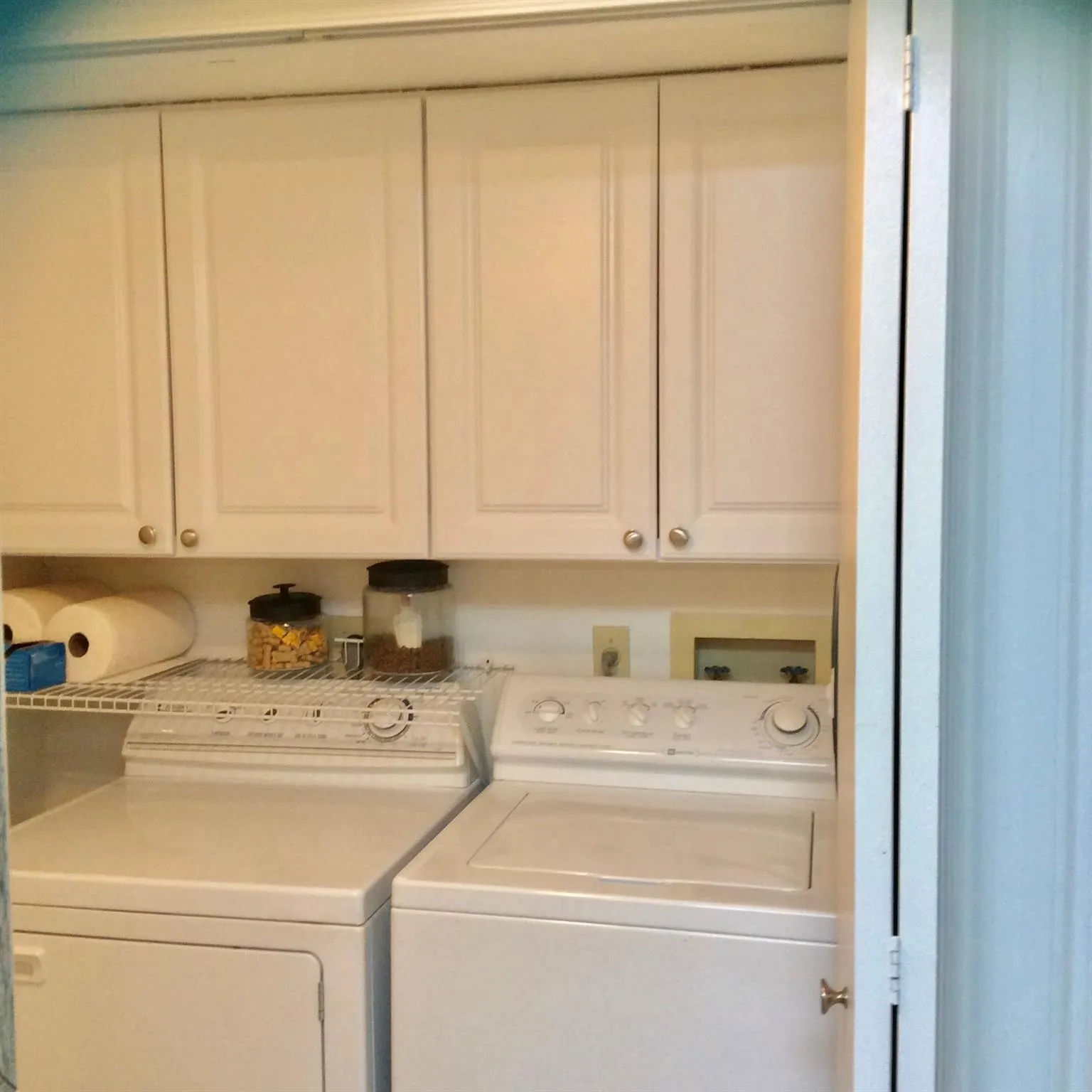 2220 N Cypress Bend Dr, #104