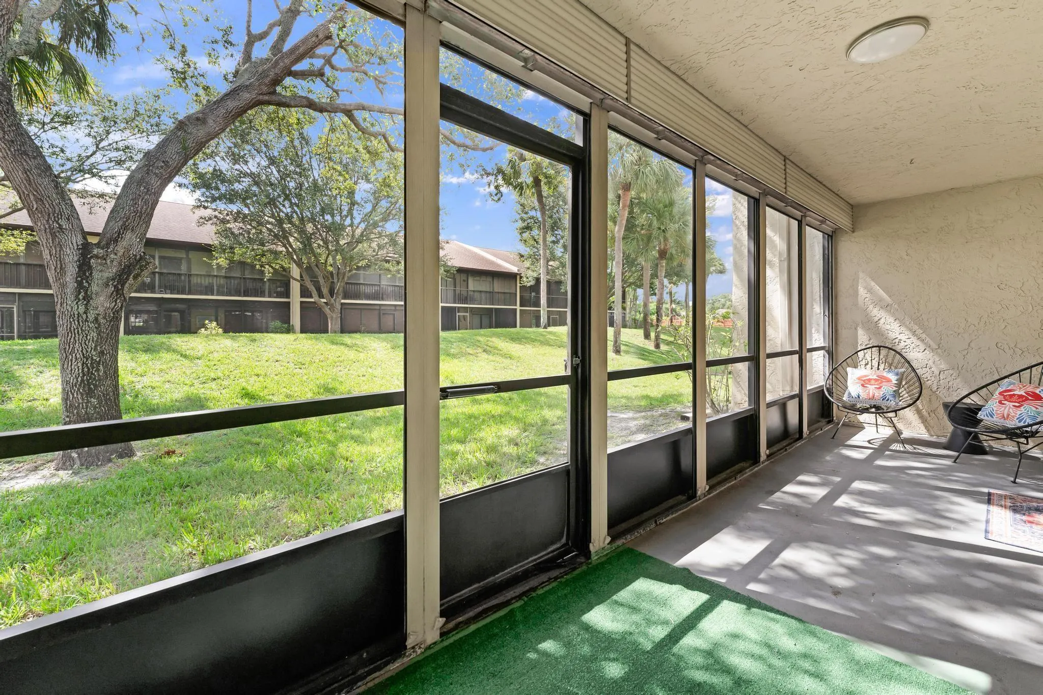 7843 Willow Spring Drive, #612