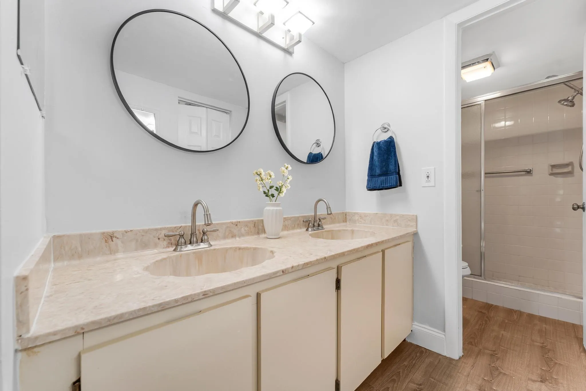 7843 Willow Spring Drive, #612