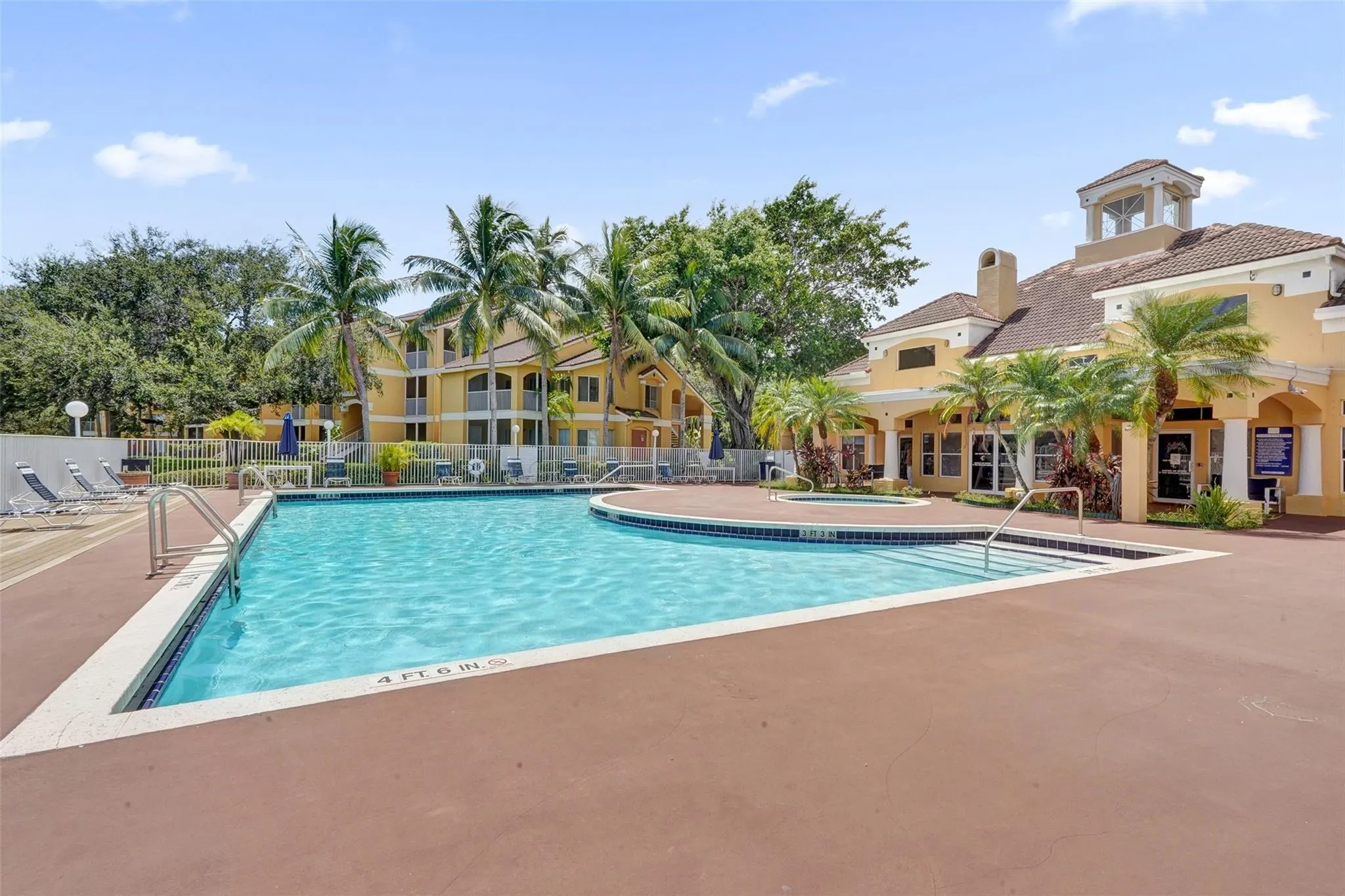 2371 NW 33rd St, #706