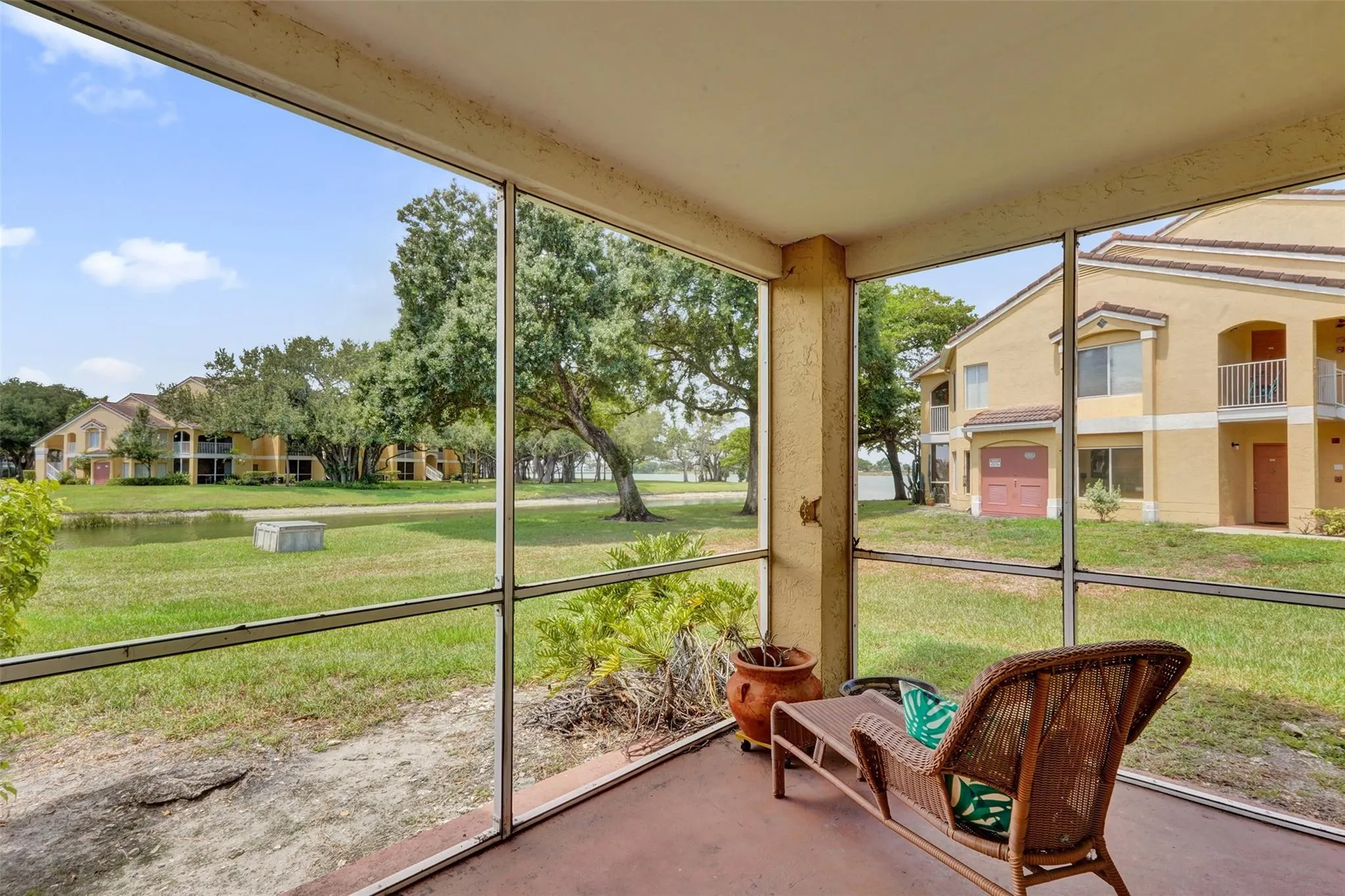2371 NW 33rd St, #706