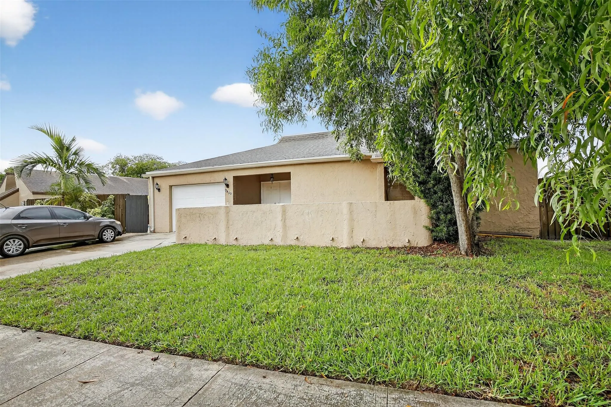 9430 SW 49th St
