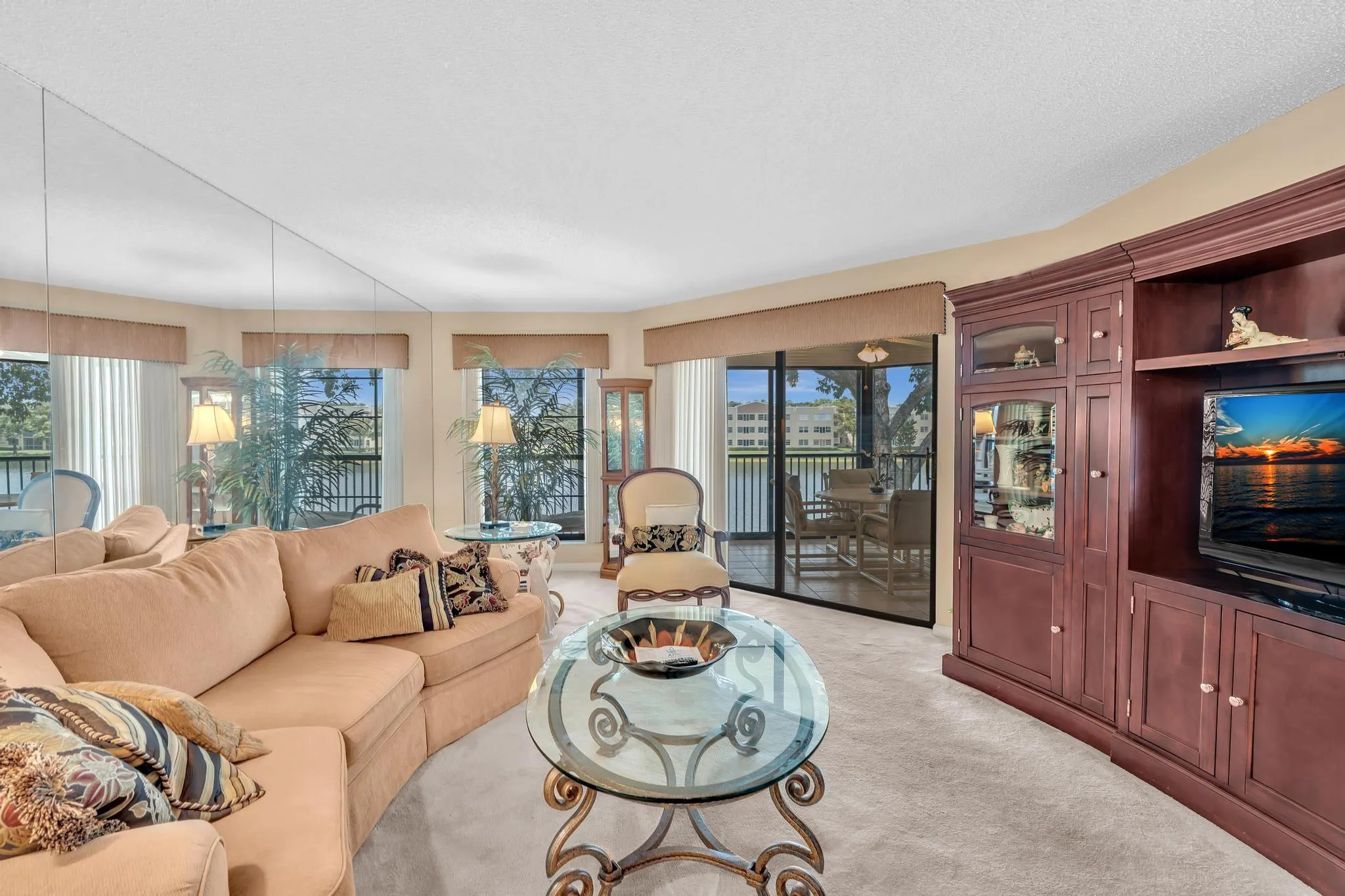 7449 Fairfax Dr, #211