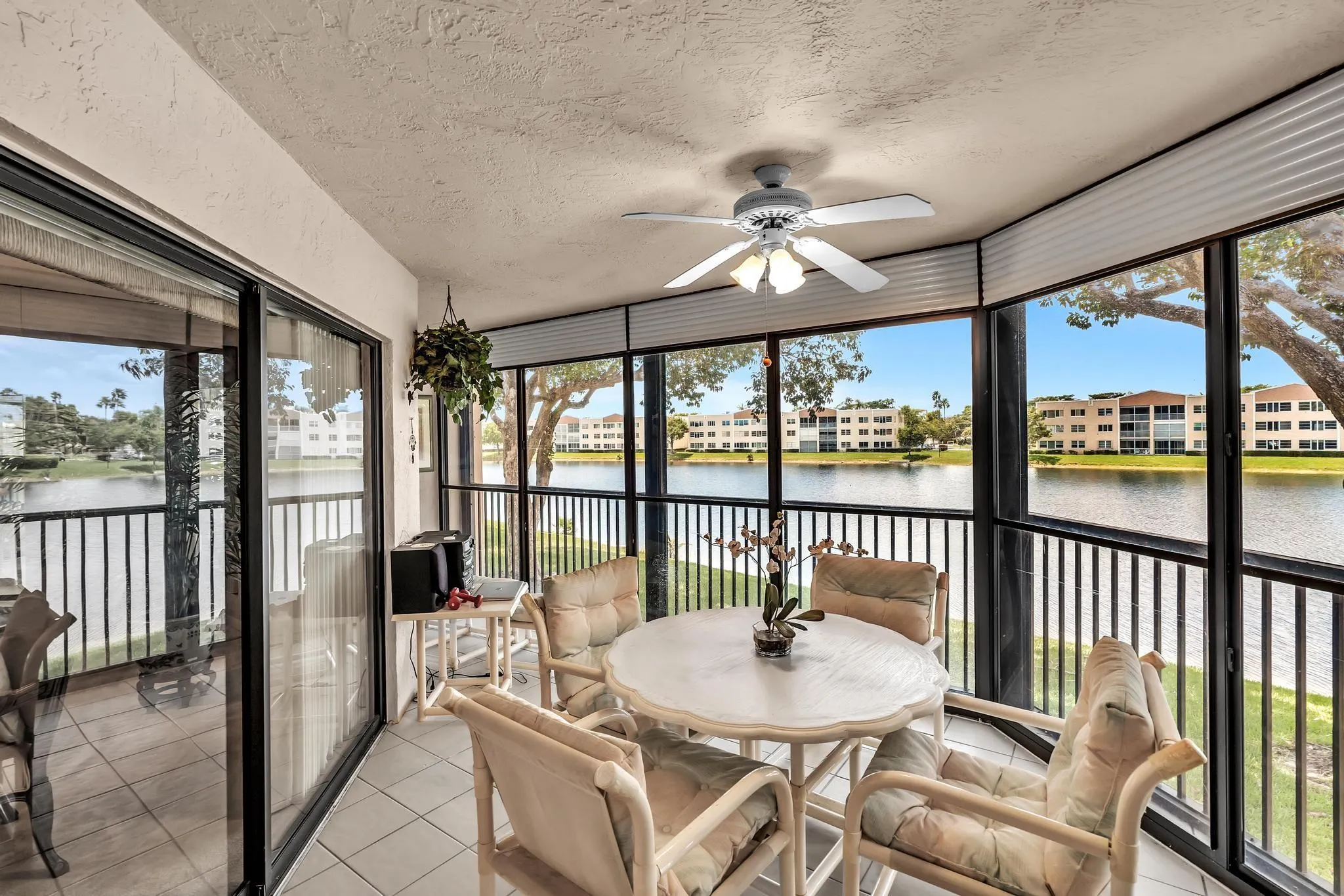 7449 Fairfax Dr, #211