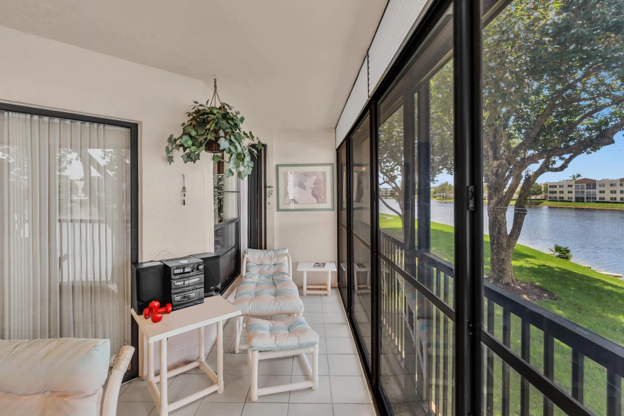7449 Fairfax Dr, #211