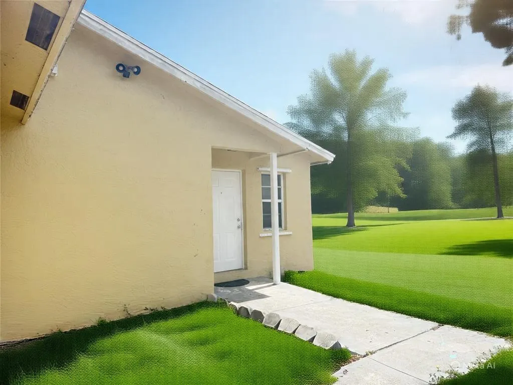 1136 NW 5th Ct