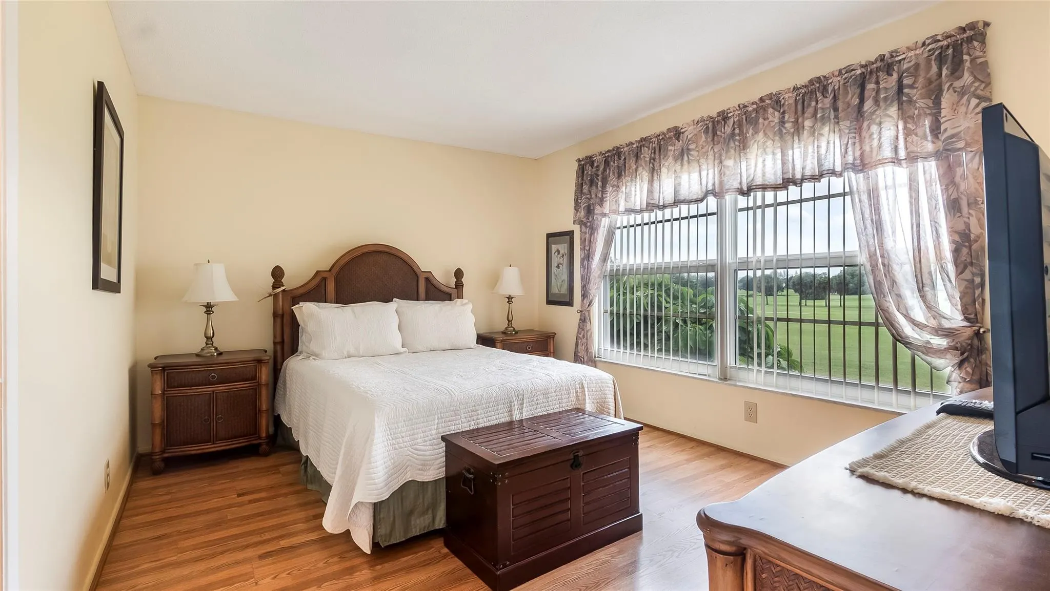 2950 N Palm Aire Dr, #206