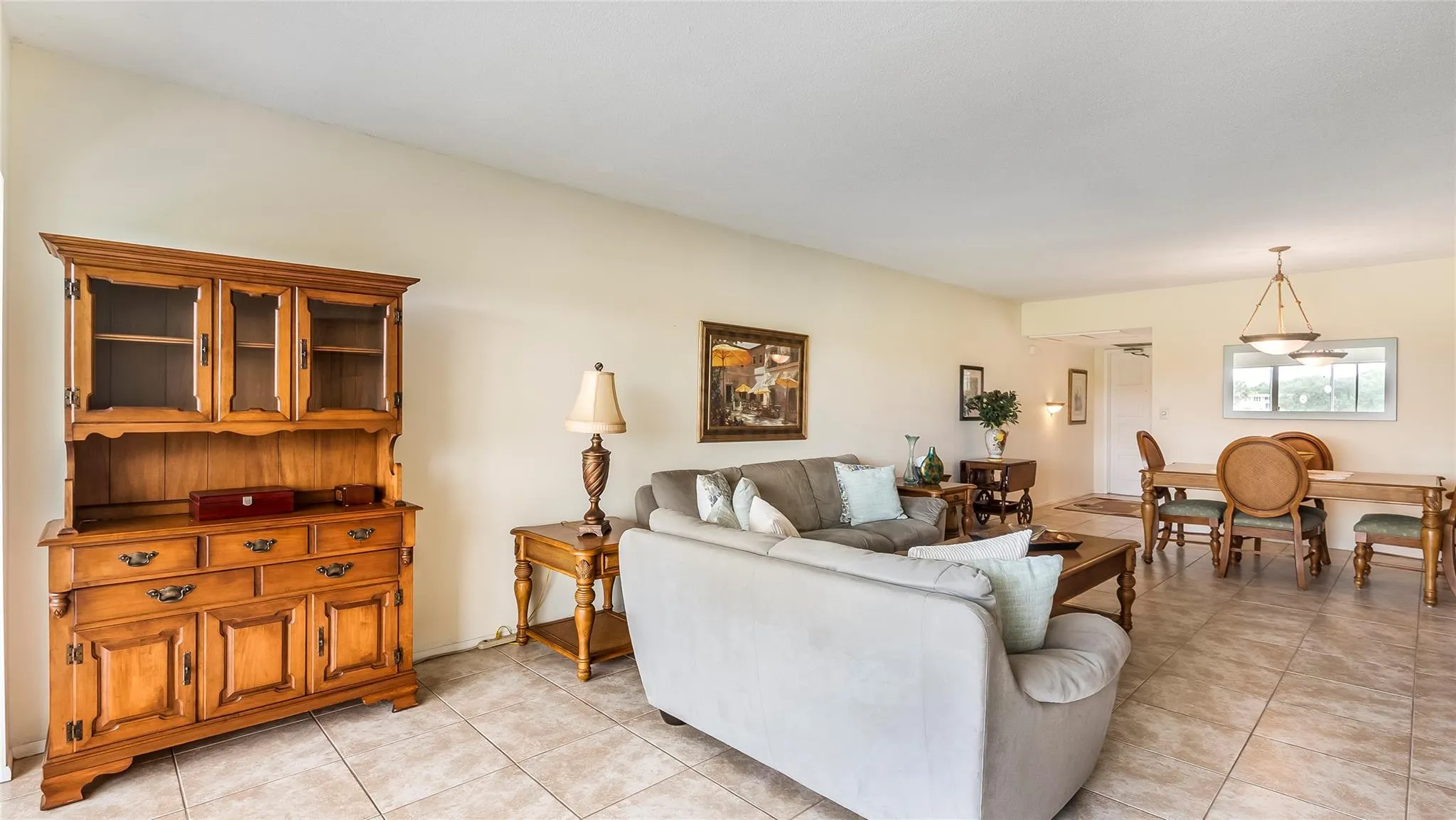 2950 N Palm Aire Dr, #206