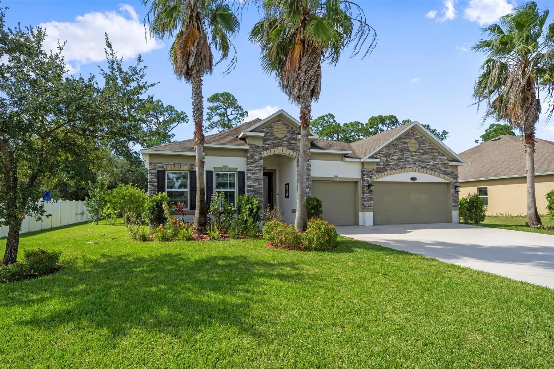 4795 Ashley Lake Cir