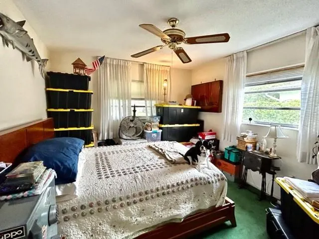 1101 NW 74th Ter