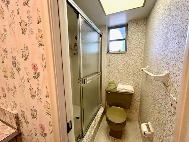 1101 NW 74th Ter
